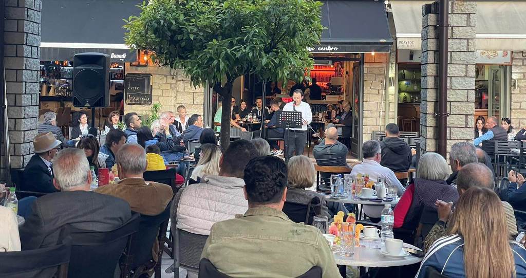 Με δυναμισμό η τελευταία ομιλία του Μίλτου Ζαμπάρα στο Θέρμο