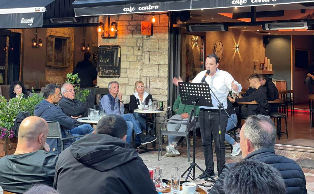 Με δυναμισμό η τελευταία ομιλία του Μίλτου Ζαμπάρα στο Θέρμο