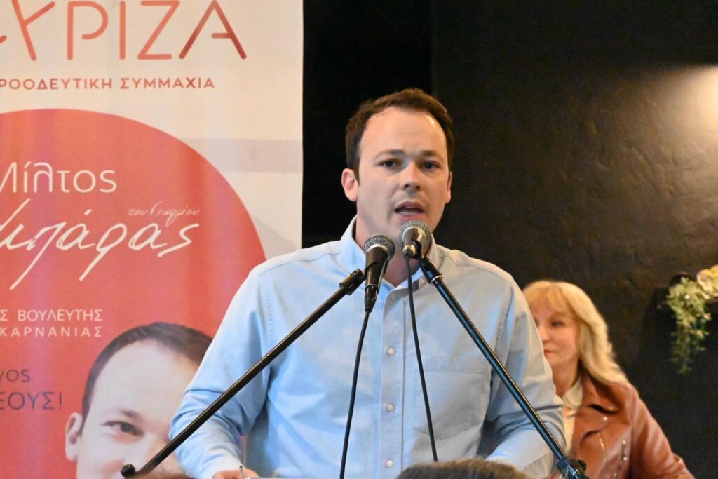 Μαζική και με παλμό η ομιλία του Μίλτου Ζαμπάρα στη Ναύπακτο