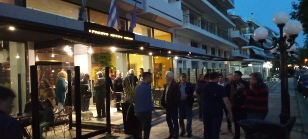 Μαζική και με παλμό η ομιλία του Μίλτου Ζαμπάρα στη Ναύπακτο